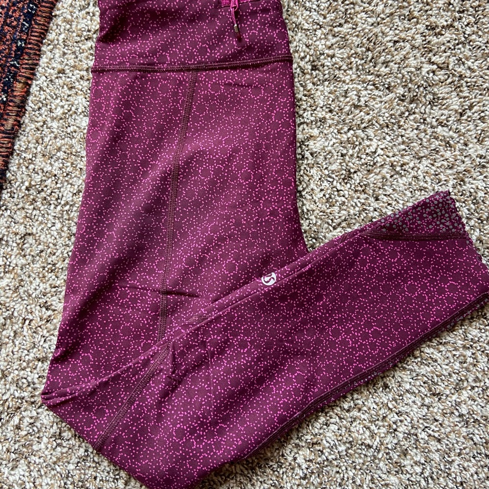 Lululemon 7/8 reflective tight